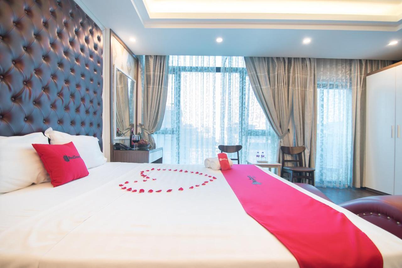 The Royal Hotel Near West Lake Hanoi Bagian luar foto